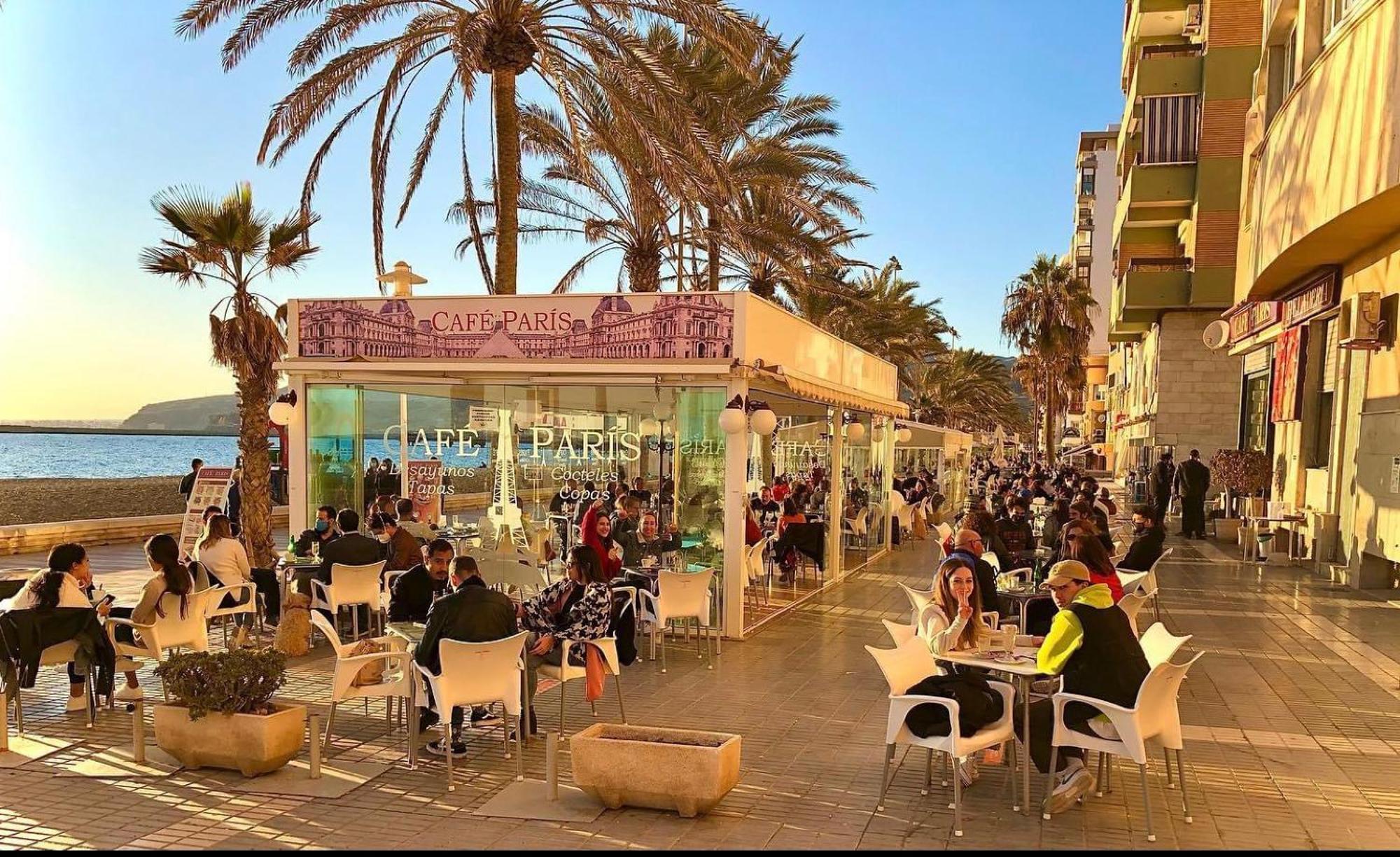 Apartamento Primera Linea De Playa En Almería Extérieur photo